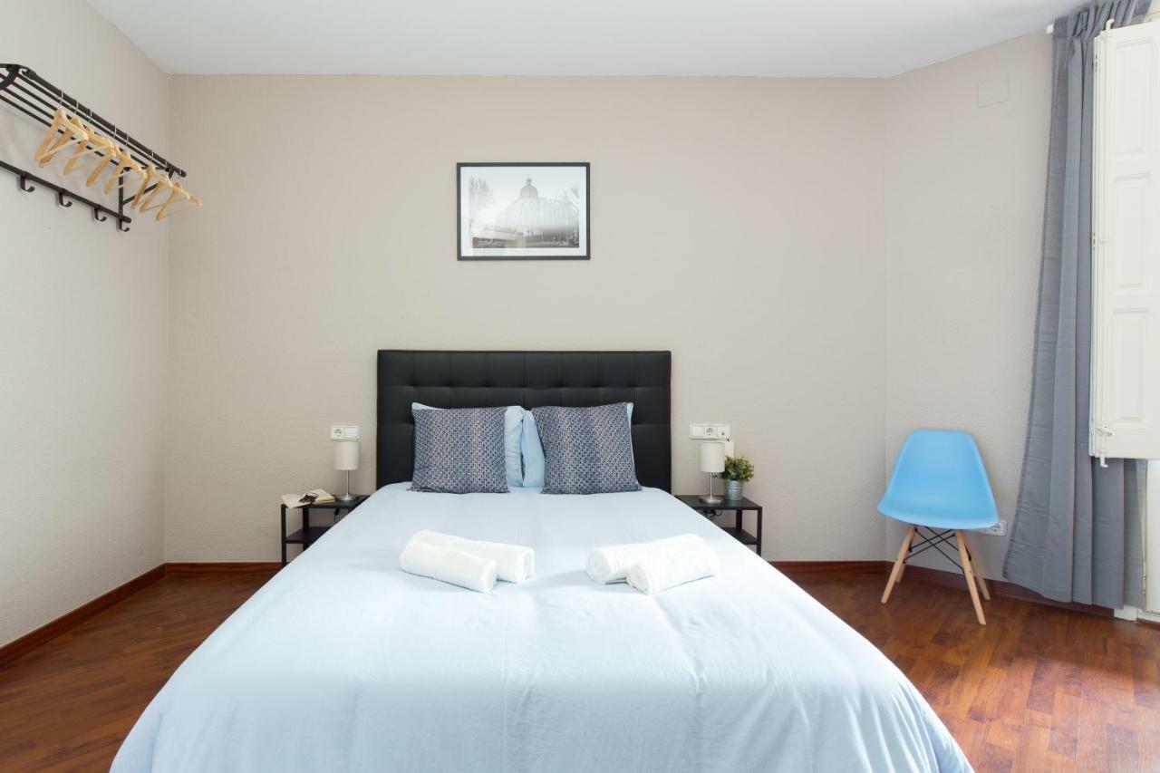 Key Barcelona Housing Apartment ภายนอก รูปภาพ