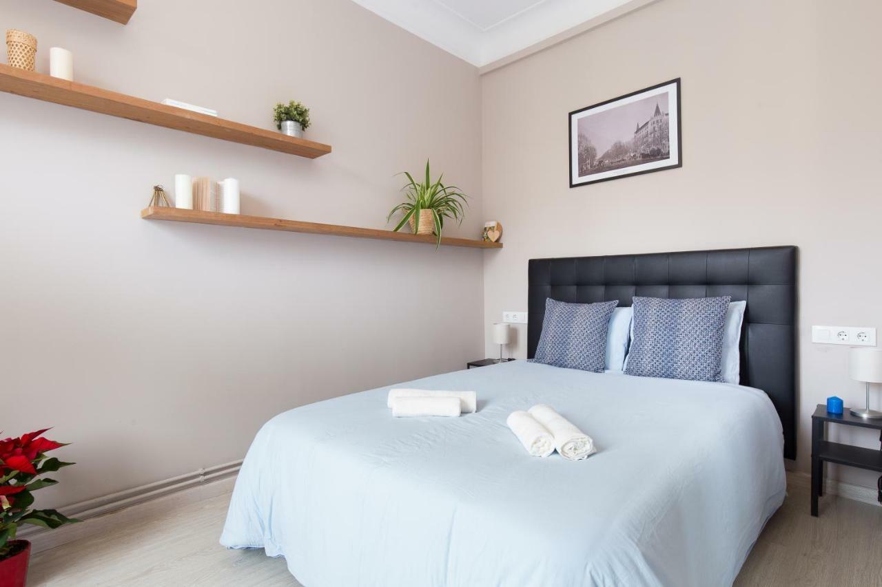 Key Barcelona Housing Apartment ภายนอก รูปภาพ