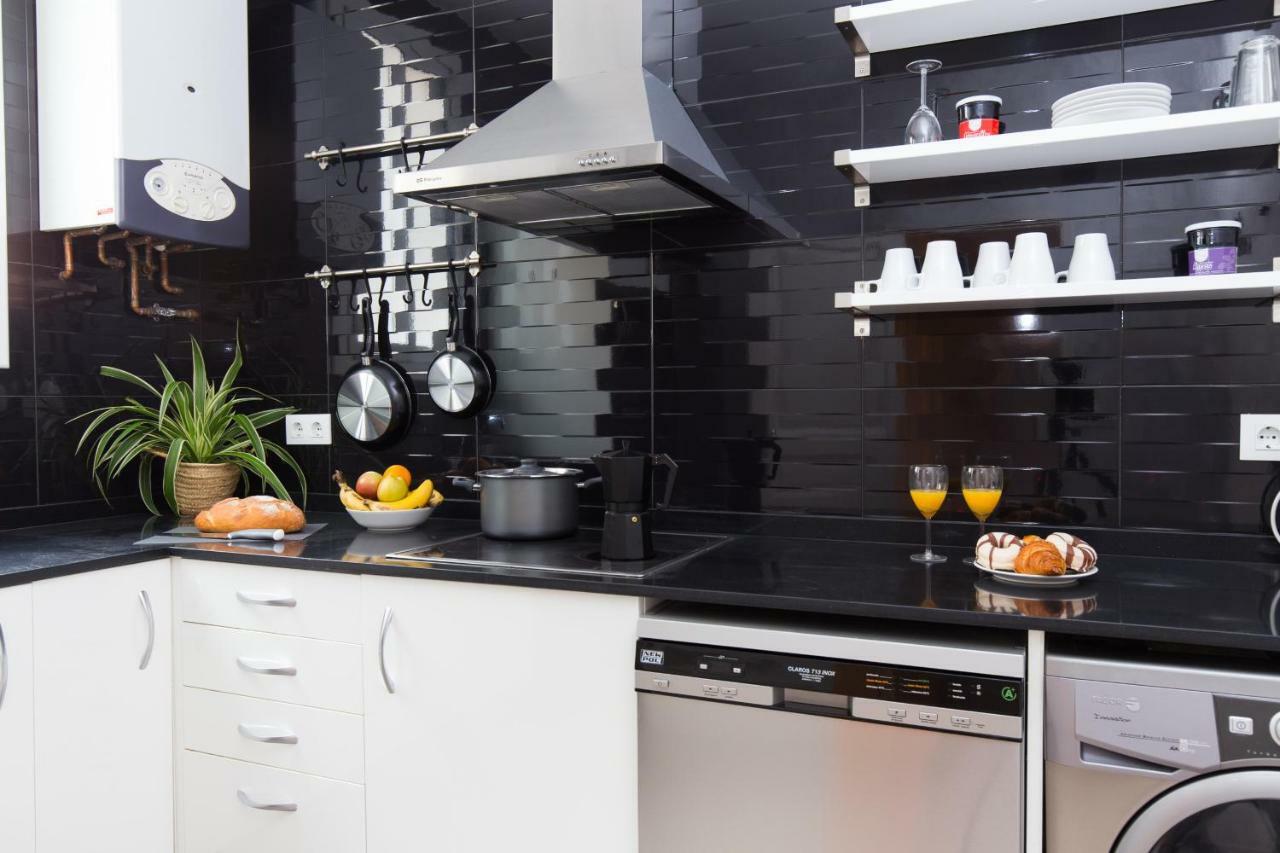 Key Barcelona Housing Apartment ภายนอก รูปภาพ