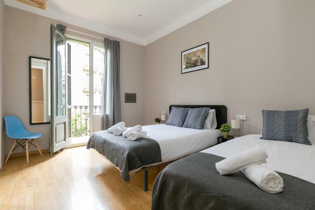 Key Barcelona Housing Apartment ภายนอก รูปภาพ