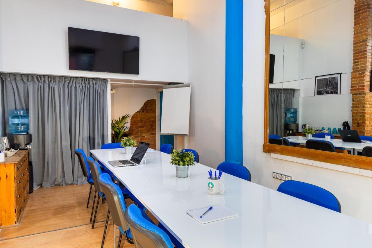 Key Barcelona Housing Apartment ภายนอก รูปภาพ